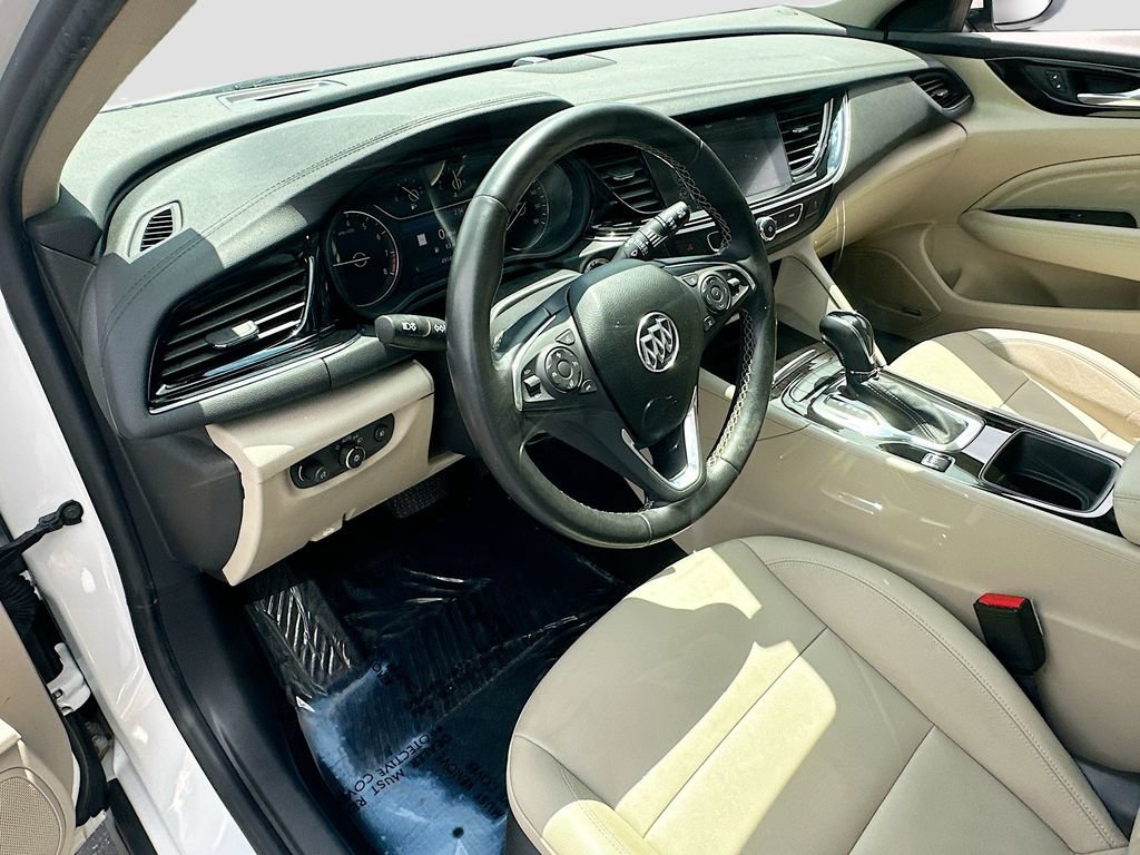 Used 2019 Buick Regal Essence w/ Driver Confidence Package I AWD/4WD image 9