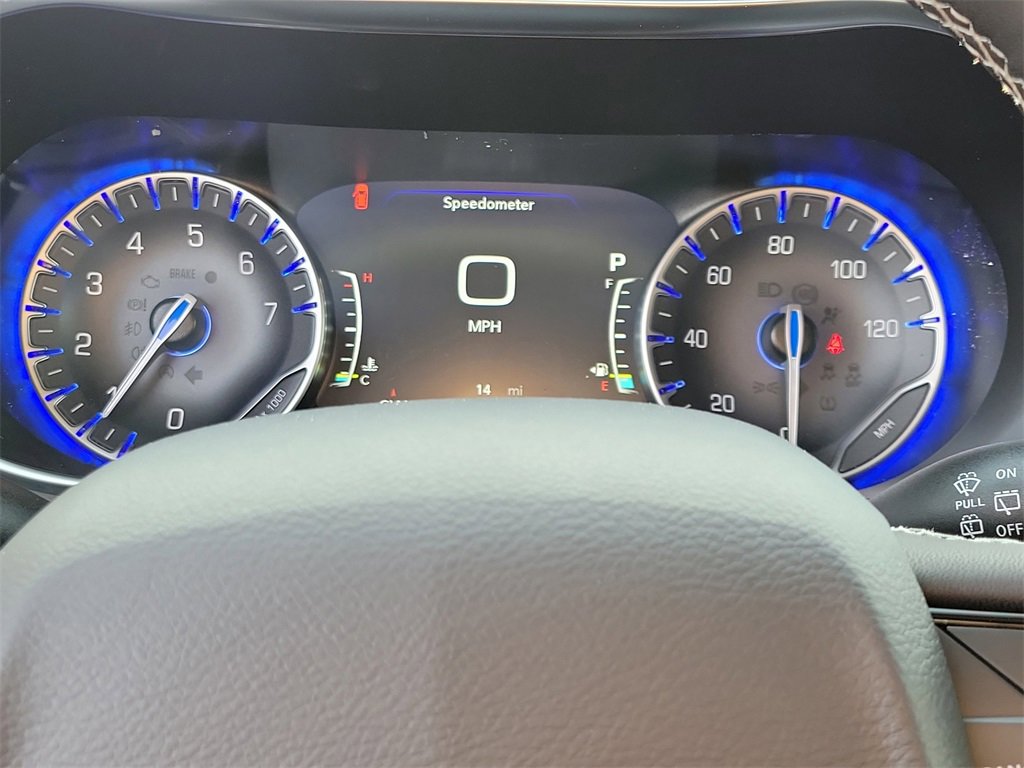 New 2026 Chrysler Pacifica Limited image 28