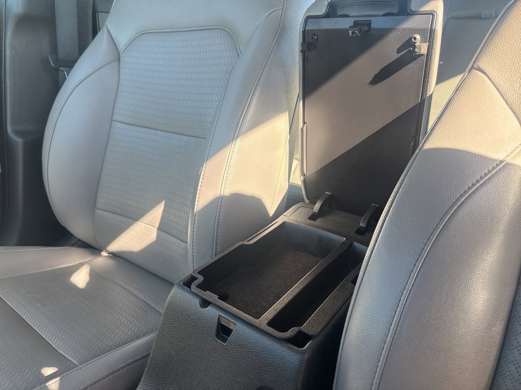 Used 2020 Hyundai Elantra Limited w/ Ultimate Package 03 image 28