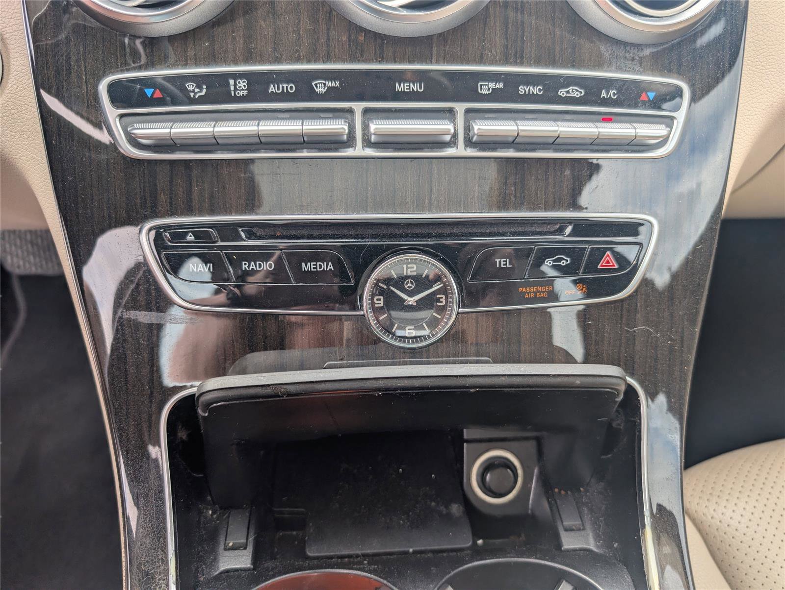 Used 2017 Mercedes-Benz C 300 4MATIC Sedan image 15