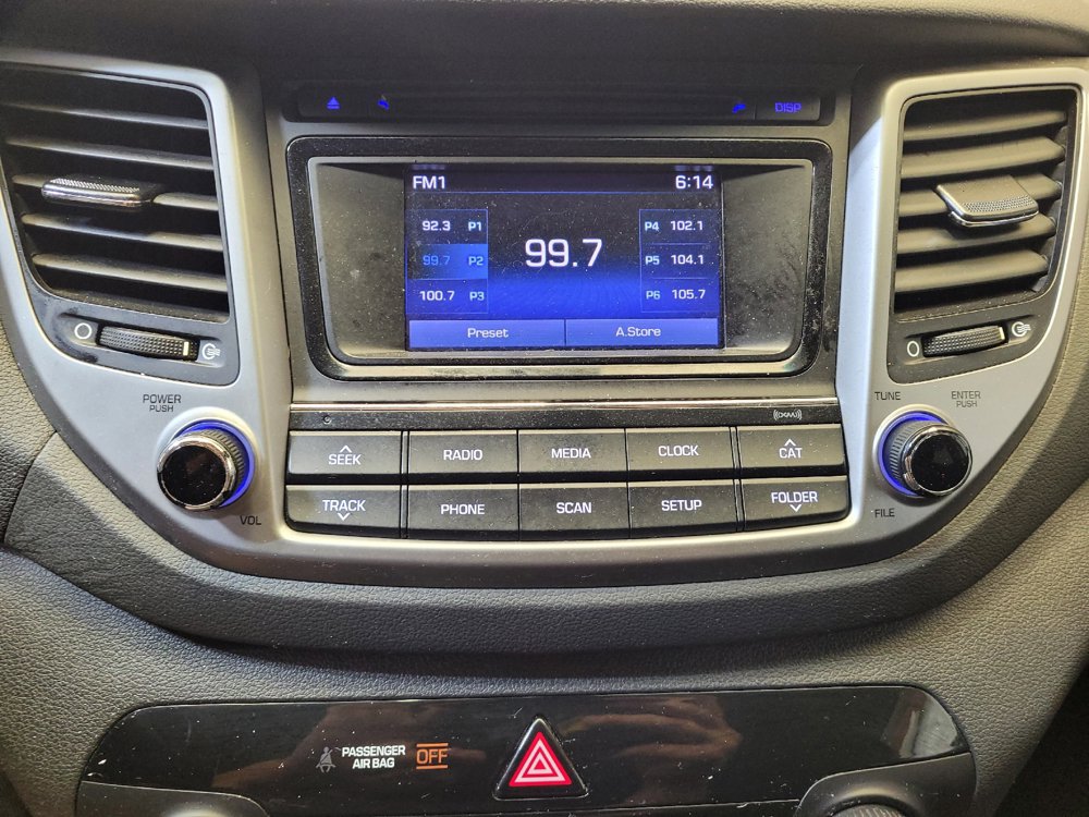 Used 2017 Hyundai Tucson SE FWD image 25