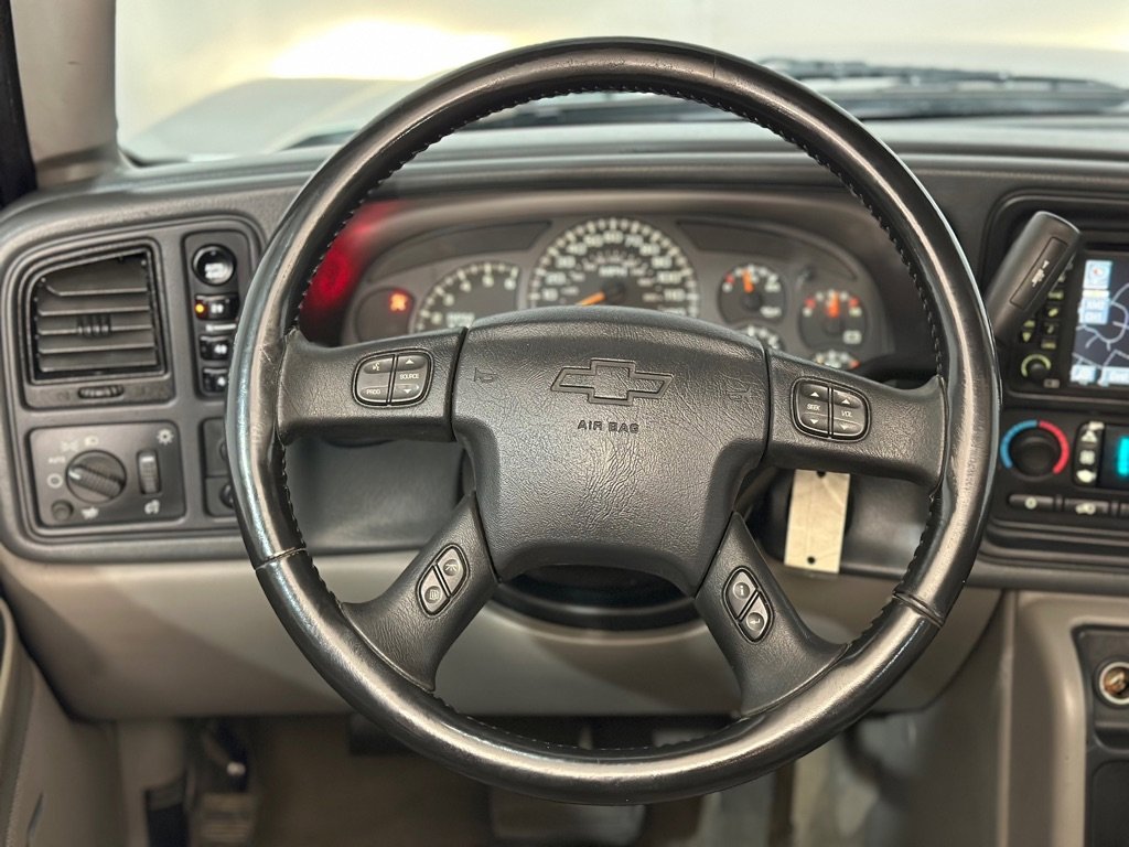 Used 2006 Chevrolet Avalanche Z71 w/ Sun And Sound Package image 15