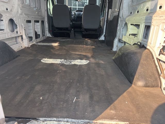 Used 2019 Ford Transit 250 148 Medium Roof image 9