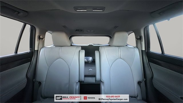 New 2026 Toyota Highlander Limited image 18