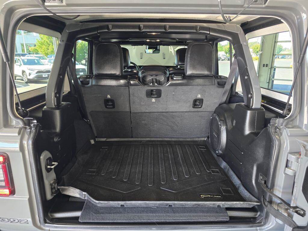 Used 2021 Jeep Wrangler Unlimited Rubicon AWD/4WD image 17