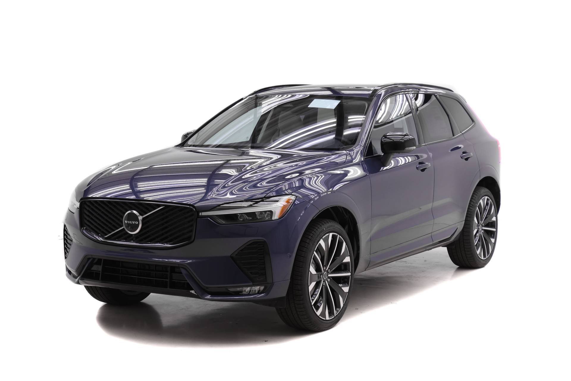 New 2026 Volvo XC60 B5 Ultra w/ Protection Package Premier