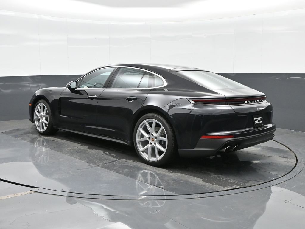 Certified 2025 Porsche Panamera image 3