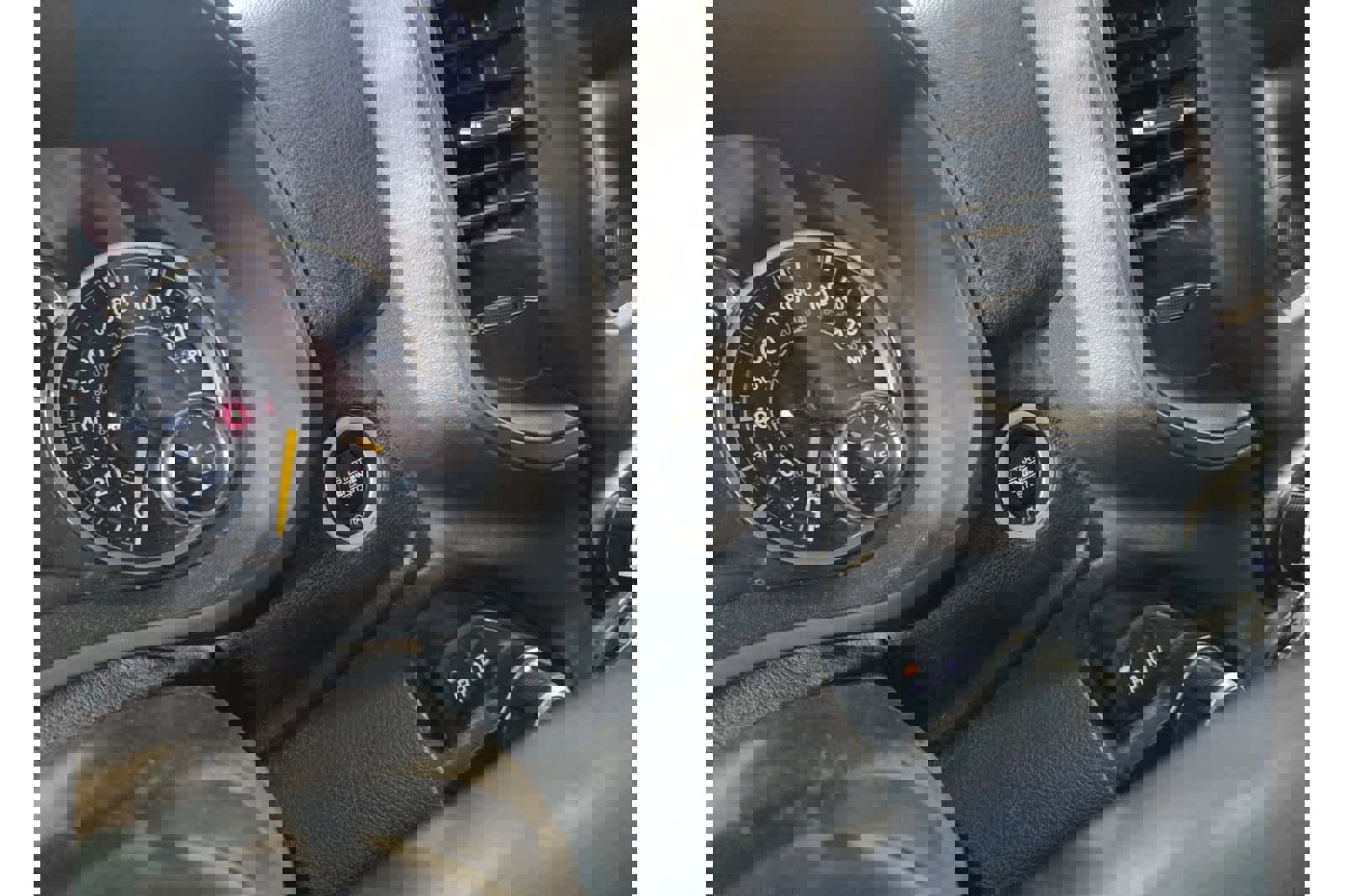 Used 2019 RAM 2500 Tradesman w/ Chrome Appearance Group image 25