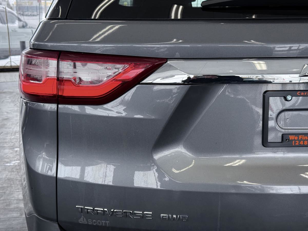Used 2019 Chevrolet Traverse LT AWD/4WD image 13
