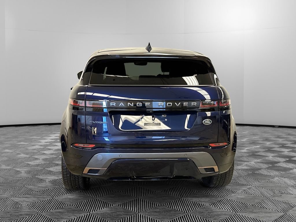 Used 2023 Land Rover Range Rover Evoque R-Dynamic SE image 4