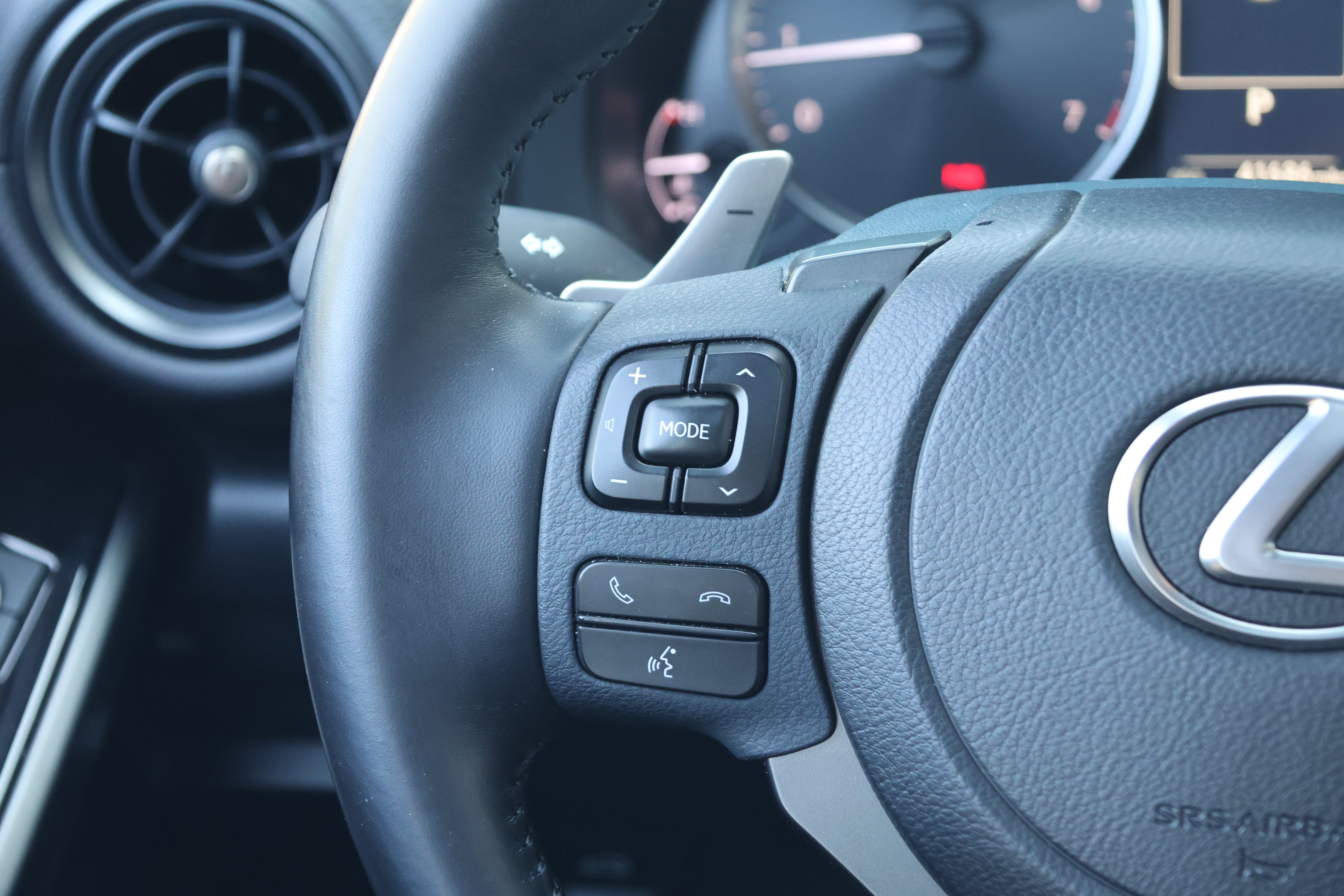 Used 2024 Lexus IS 350 F Sport RWD image 18