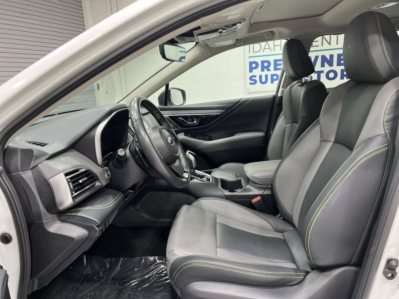 Used 2024 Subaru Outback Onyx Edition AWD/4WD image 11