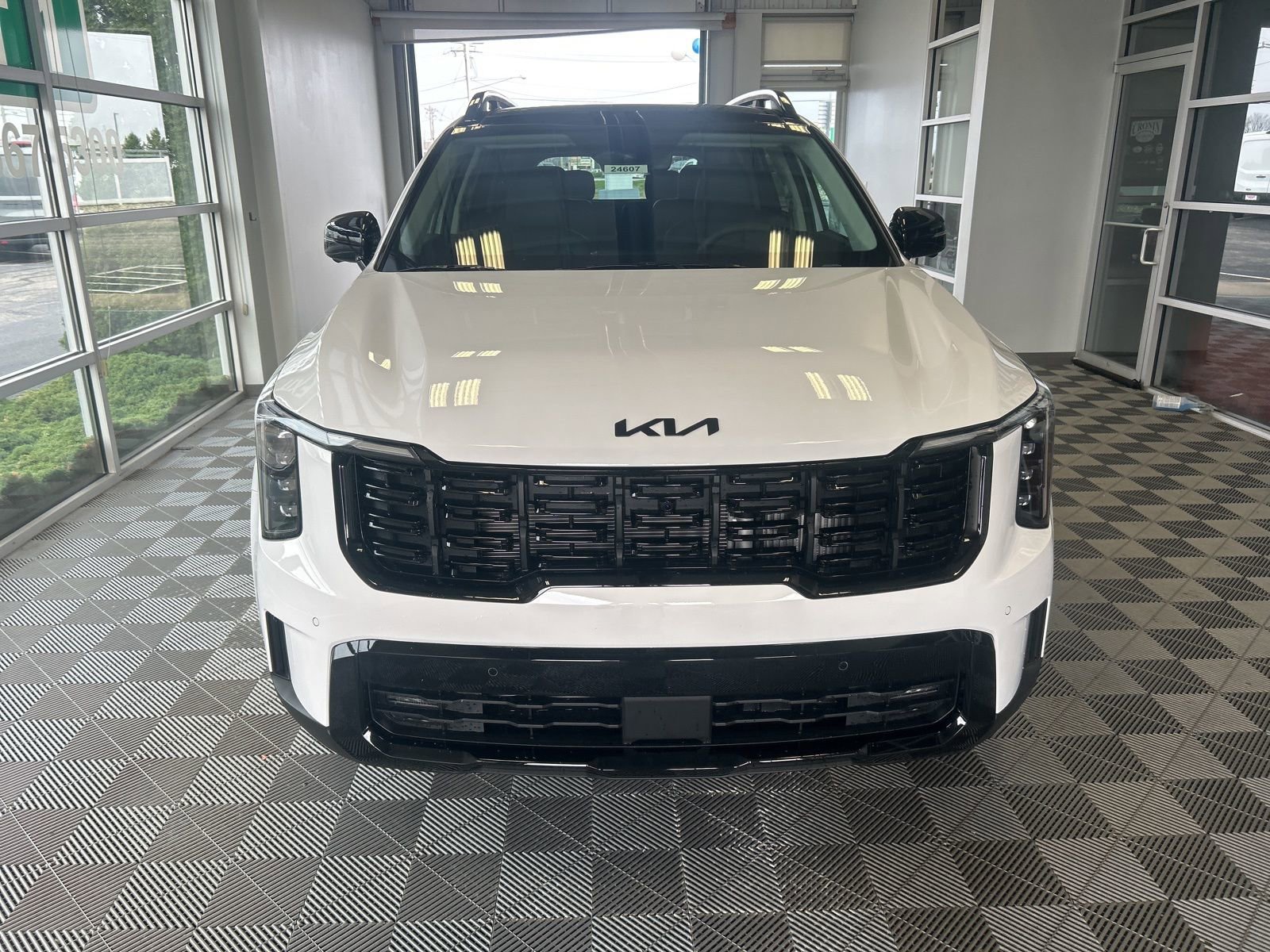 New 2026 Kia Sorento SX image 2