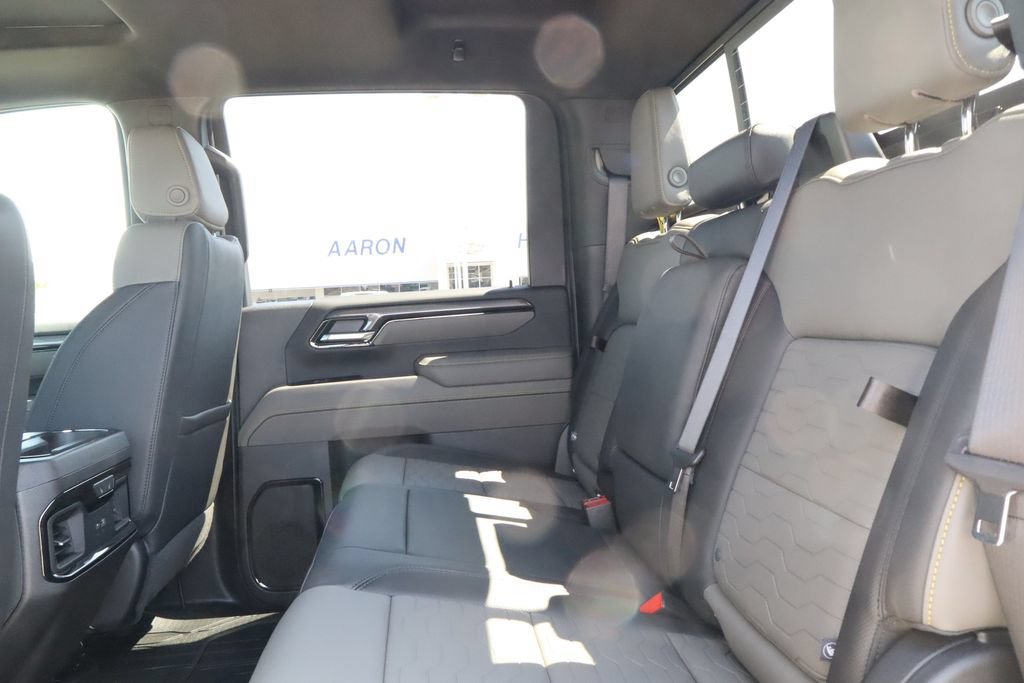New 2026 Chevrolet Silverado 2500 ZR2 w/ LPO, Dark Essentials Package AWD/4WD image 34