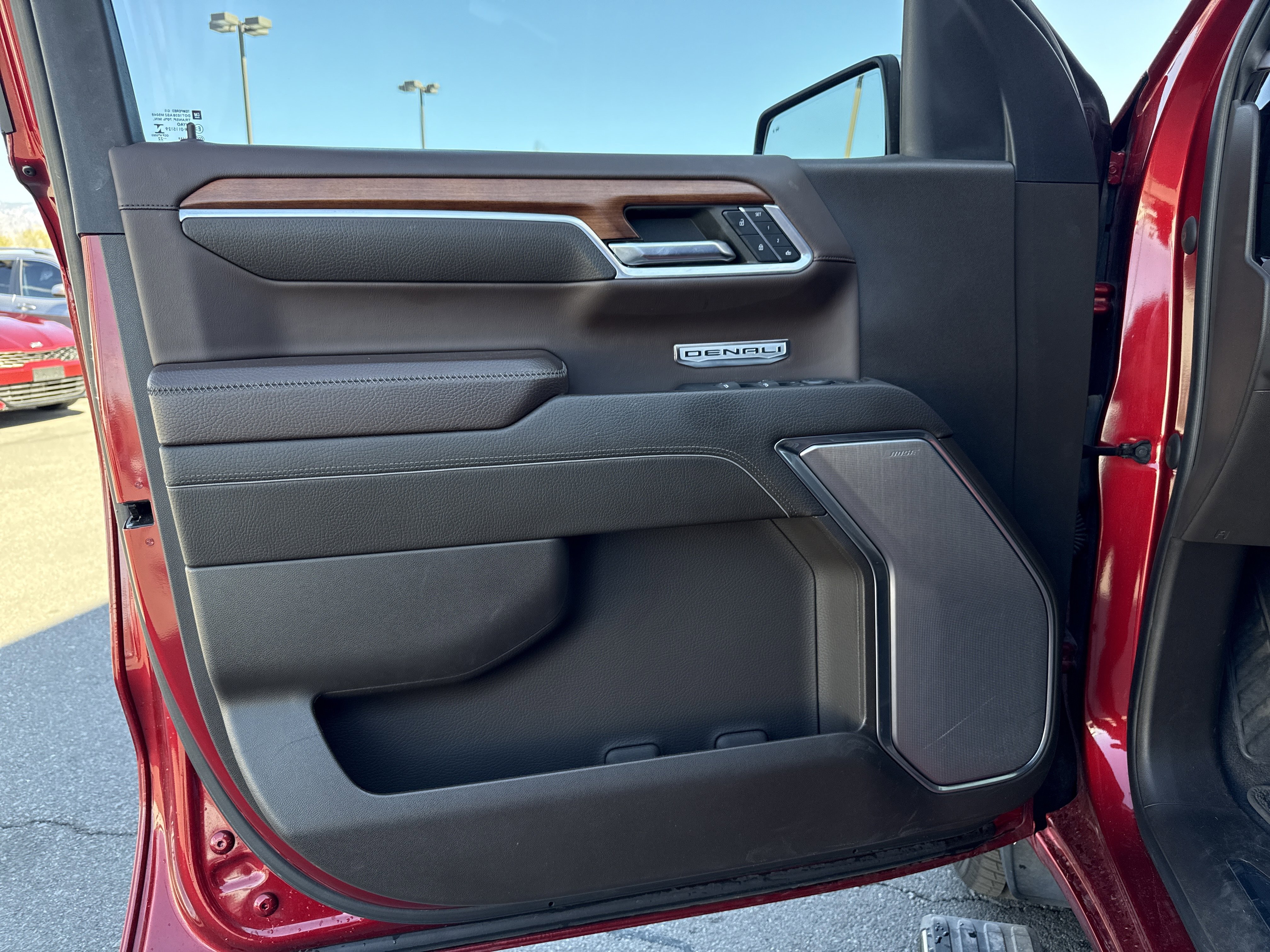 Used 2022 GMC Sierra 1500 Denali w/ Denali Reserve Package image 12