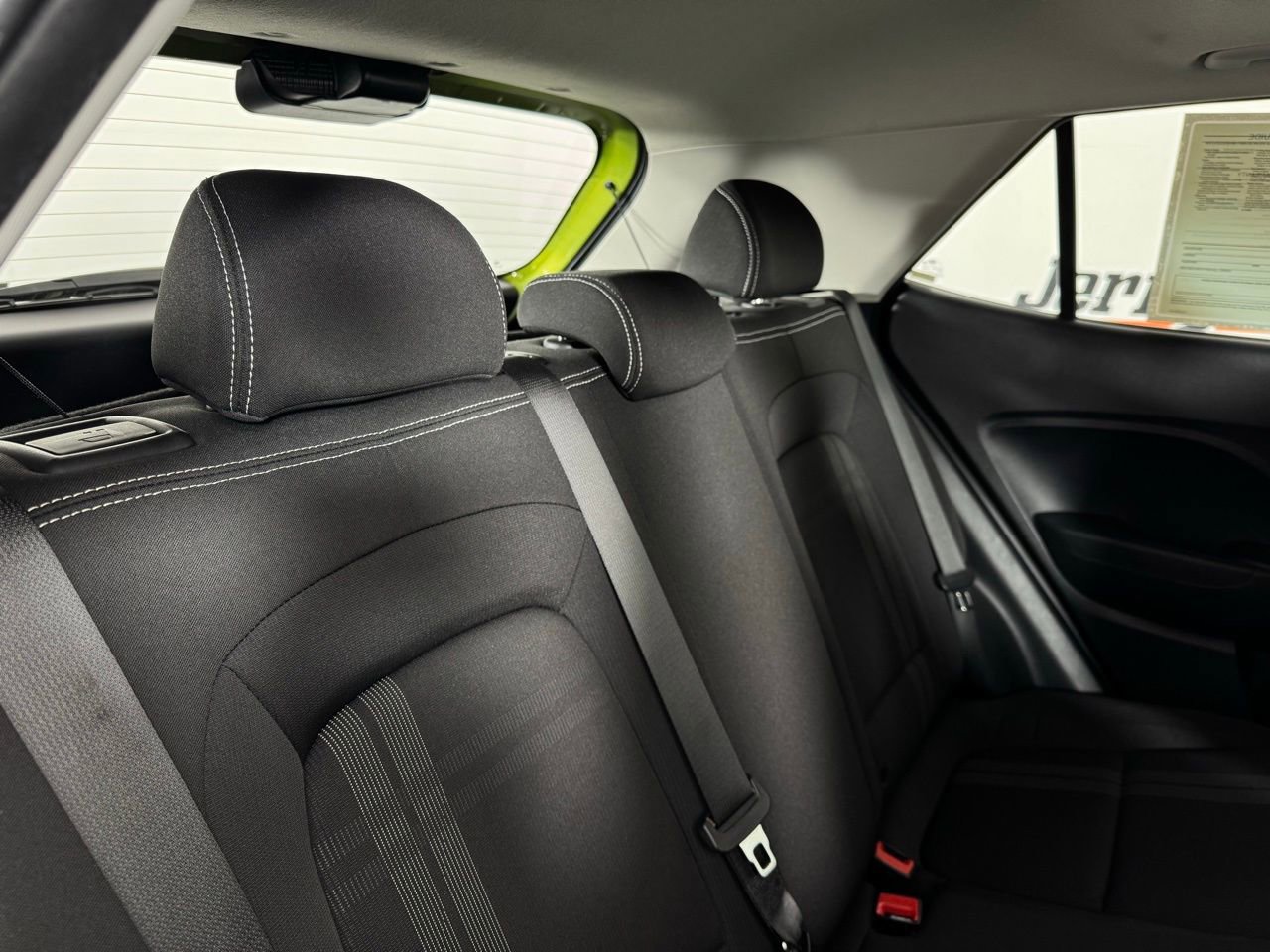 Used 2024 Hyundai Venue SEL image 28