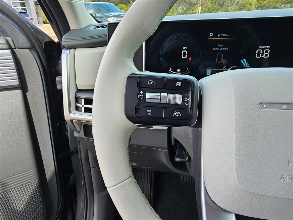 Certified 2025 Hyundai Santa Fe SEL image 26