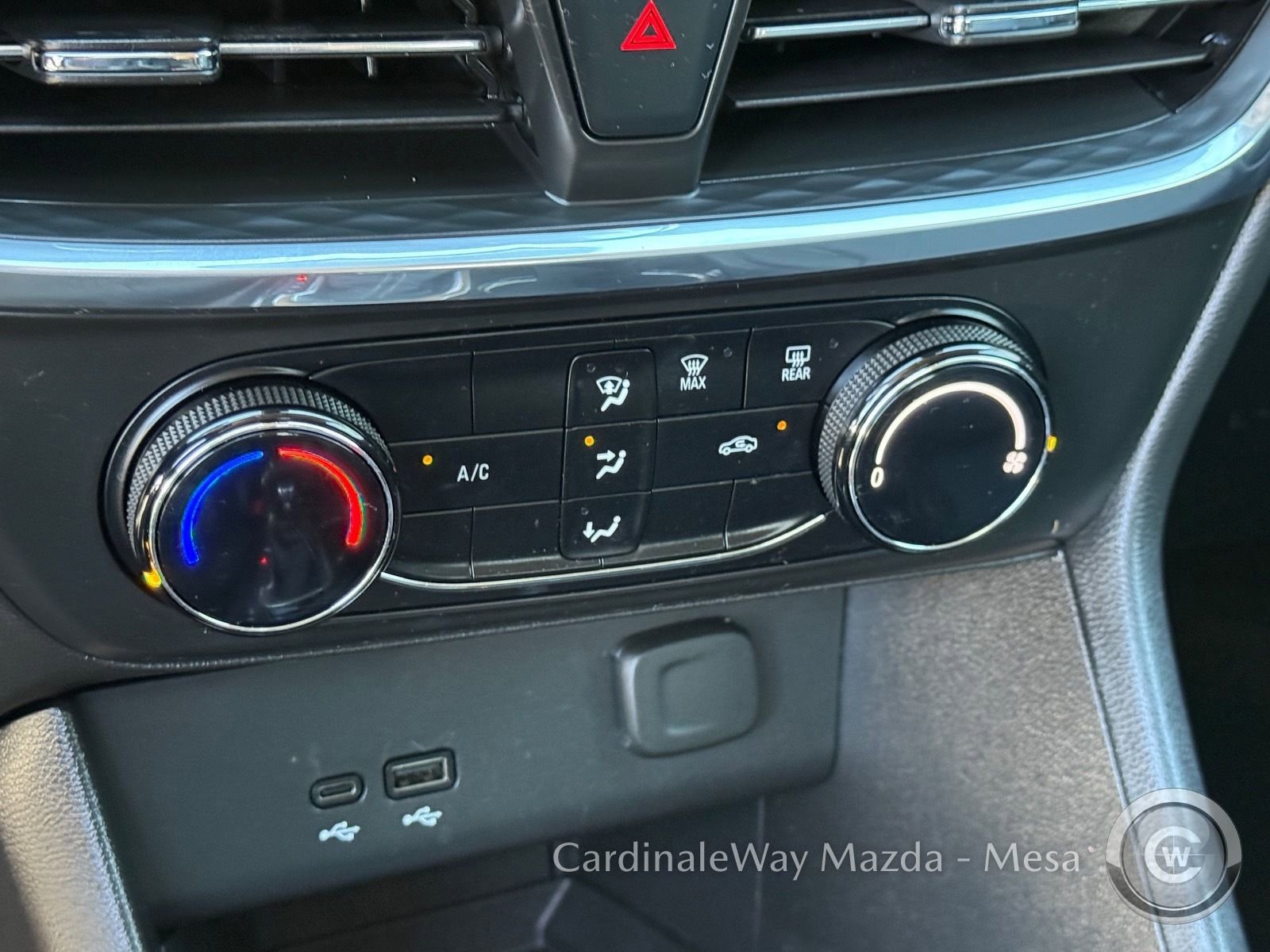 Used 2024 Buick Encore GX Preferred image 21