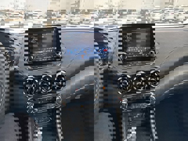 Used 2025 Nissan Sentra SV image 12