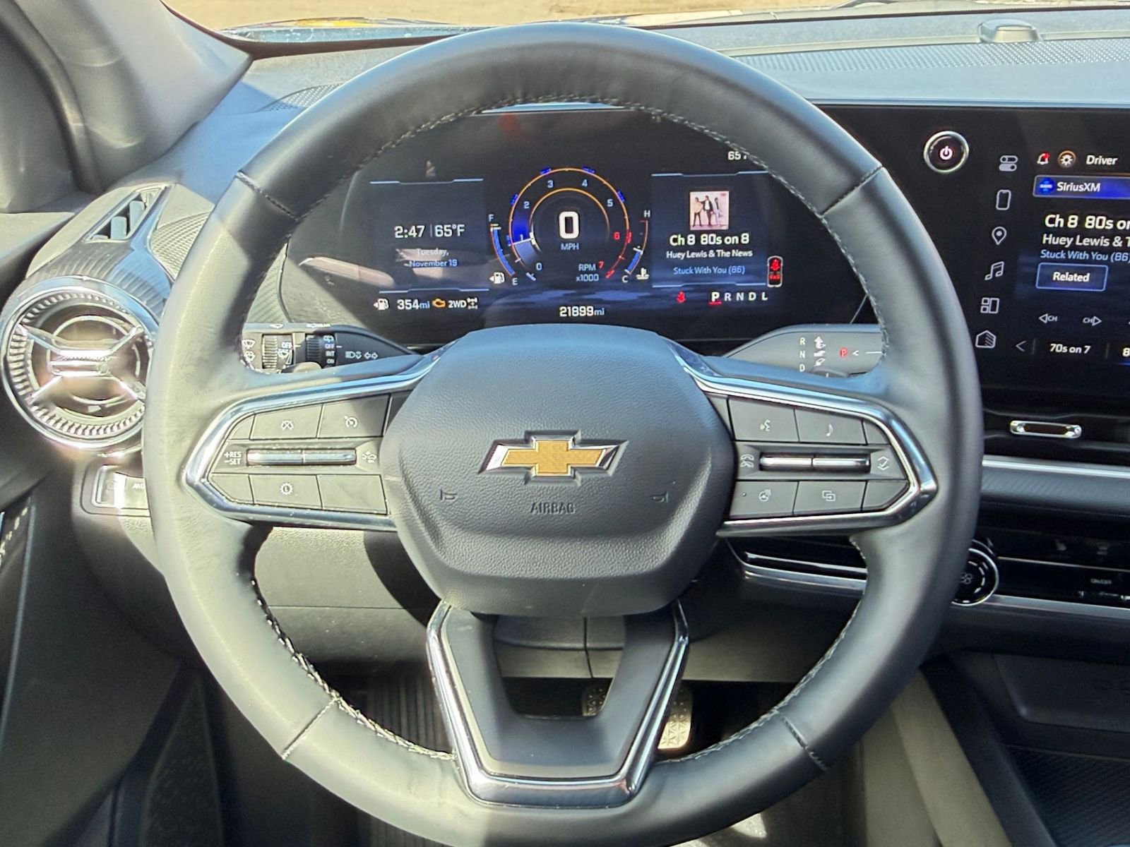 Used 2025 Chevrolet Equinox LT image 27