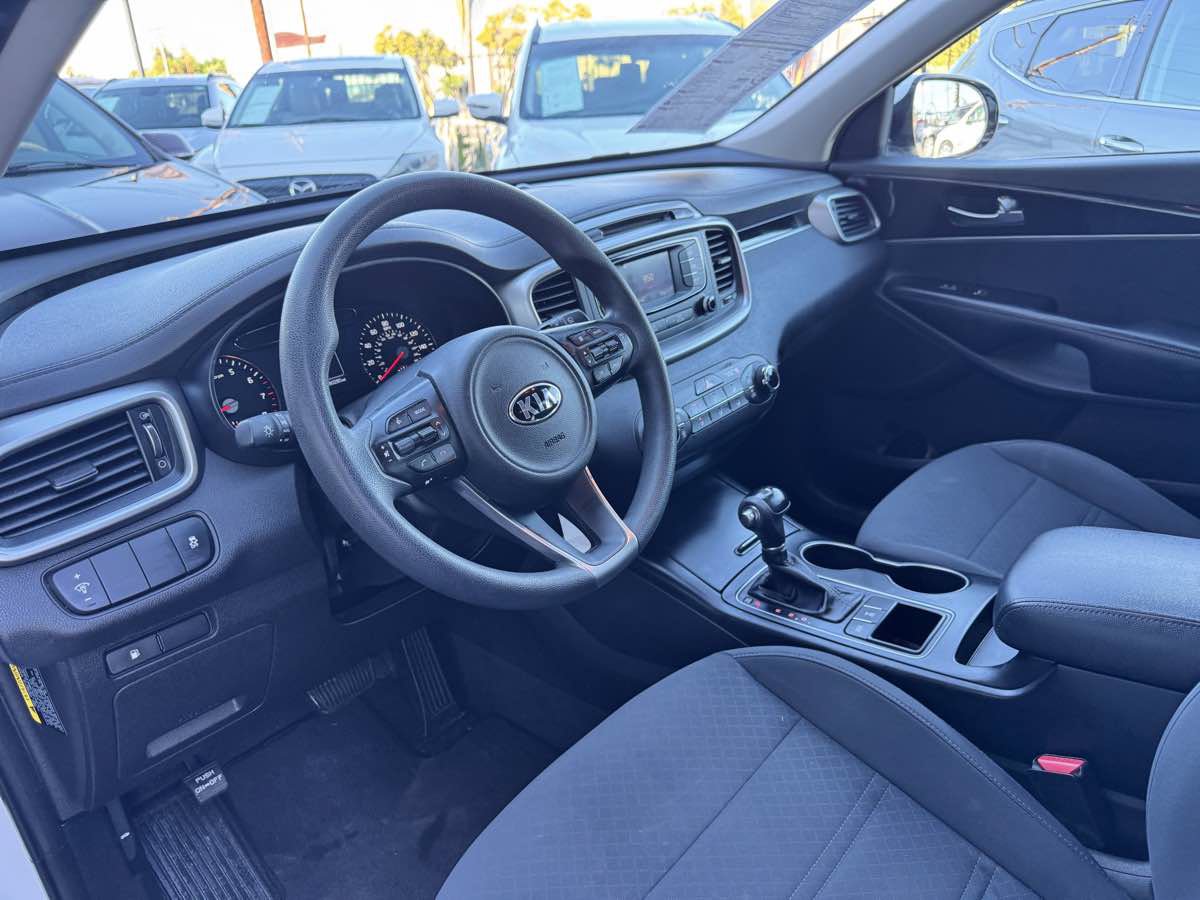 Used 2016 Kia Sorento AWD image 34