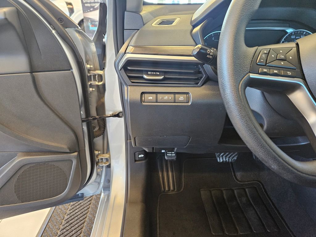 Used 2023 Nissan Altima 2.5 SV image 15