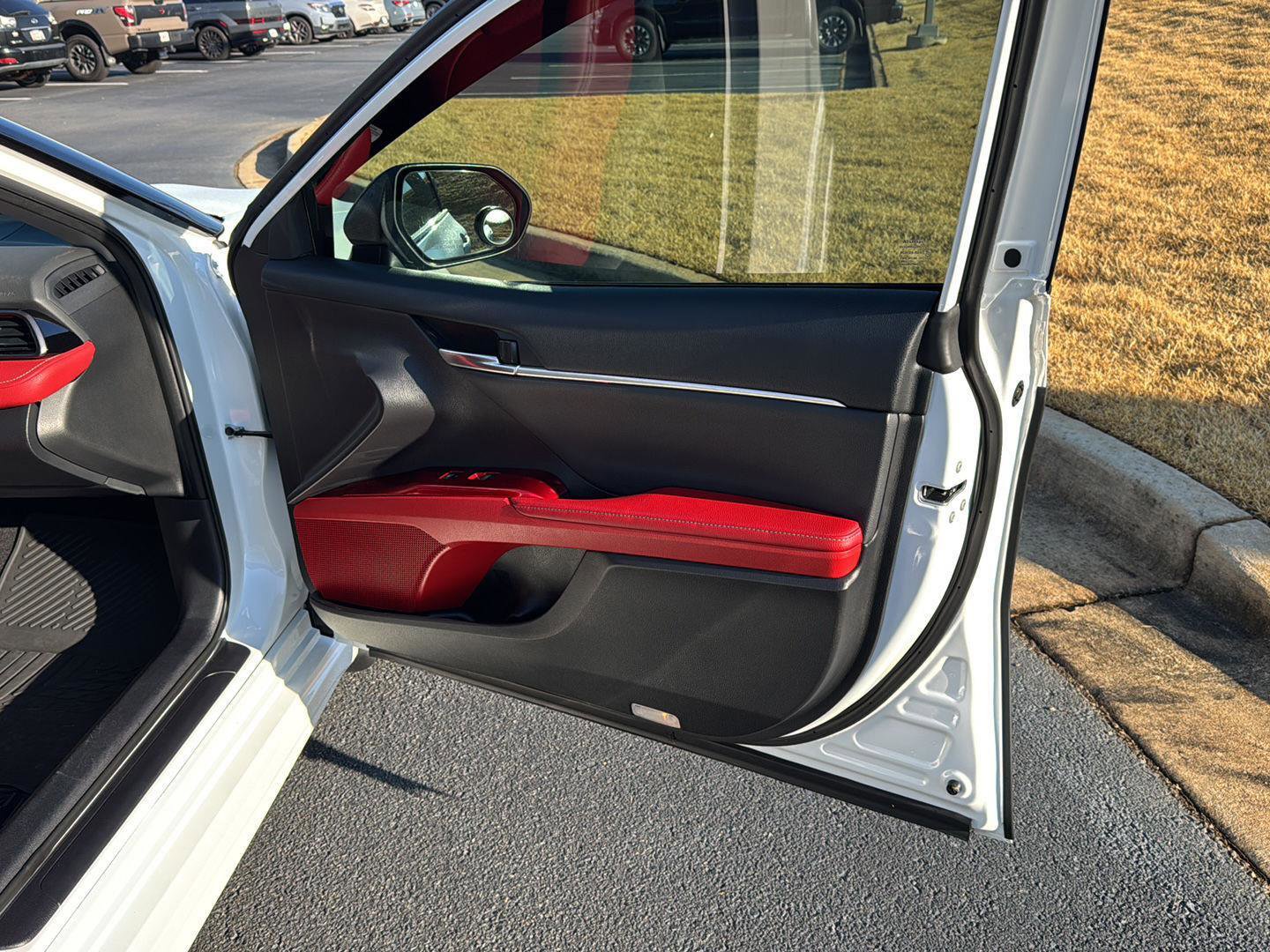 Used 2023 Toyota Camry XSE image 12