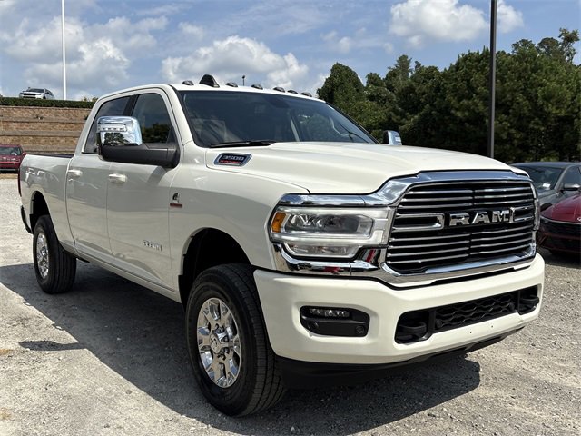 Used 2024 RAM 3500 Laramie image 3