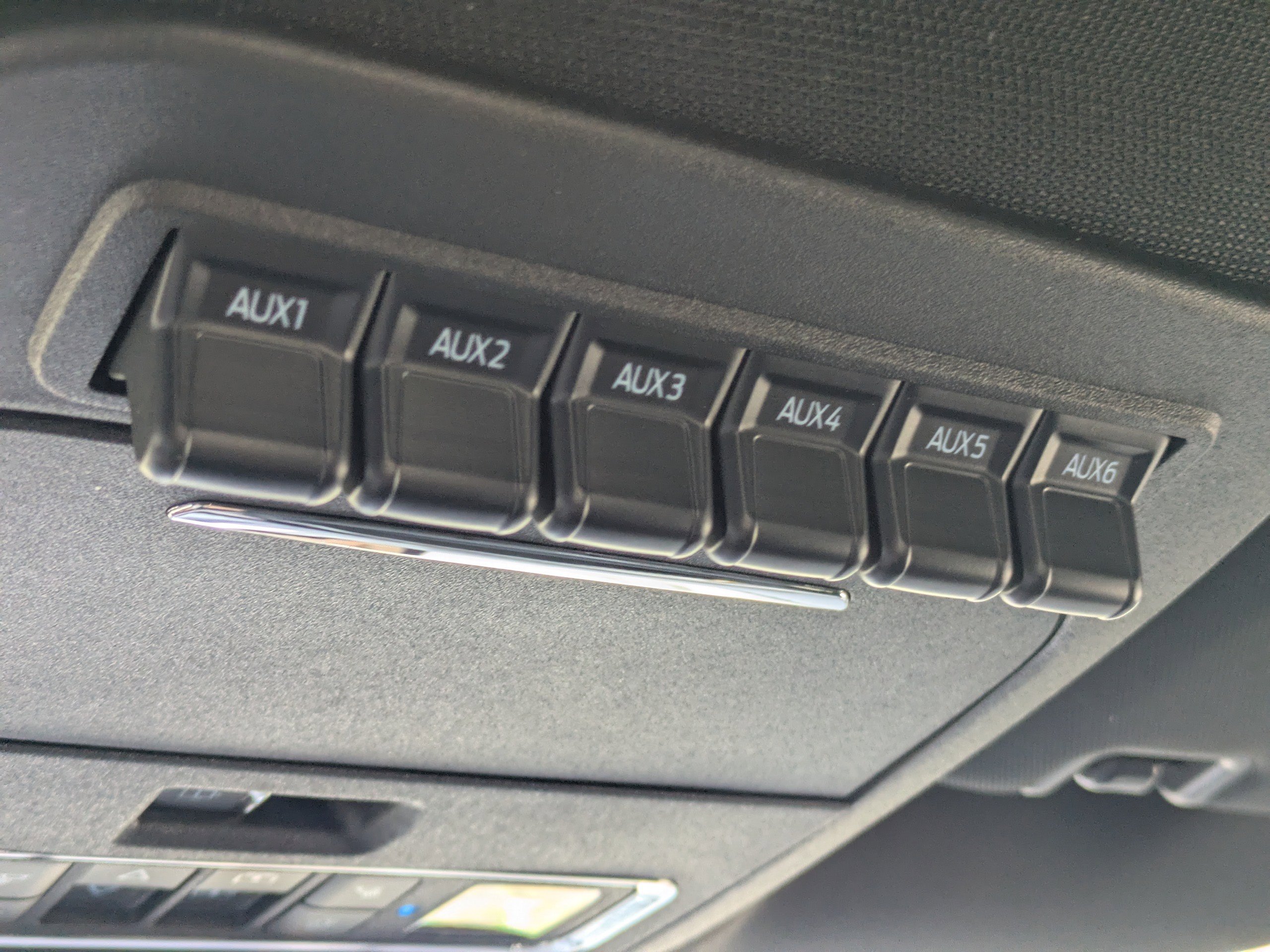 New 2026 Ford F450 Platinum w/ FX4 Off-Road Package image 27