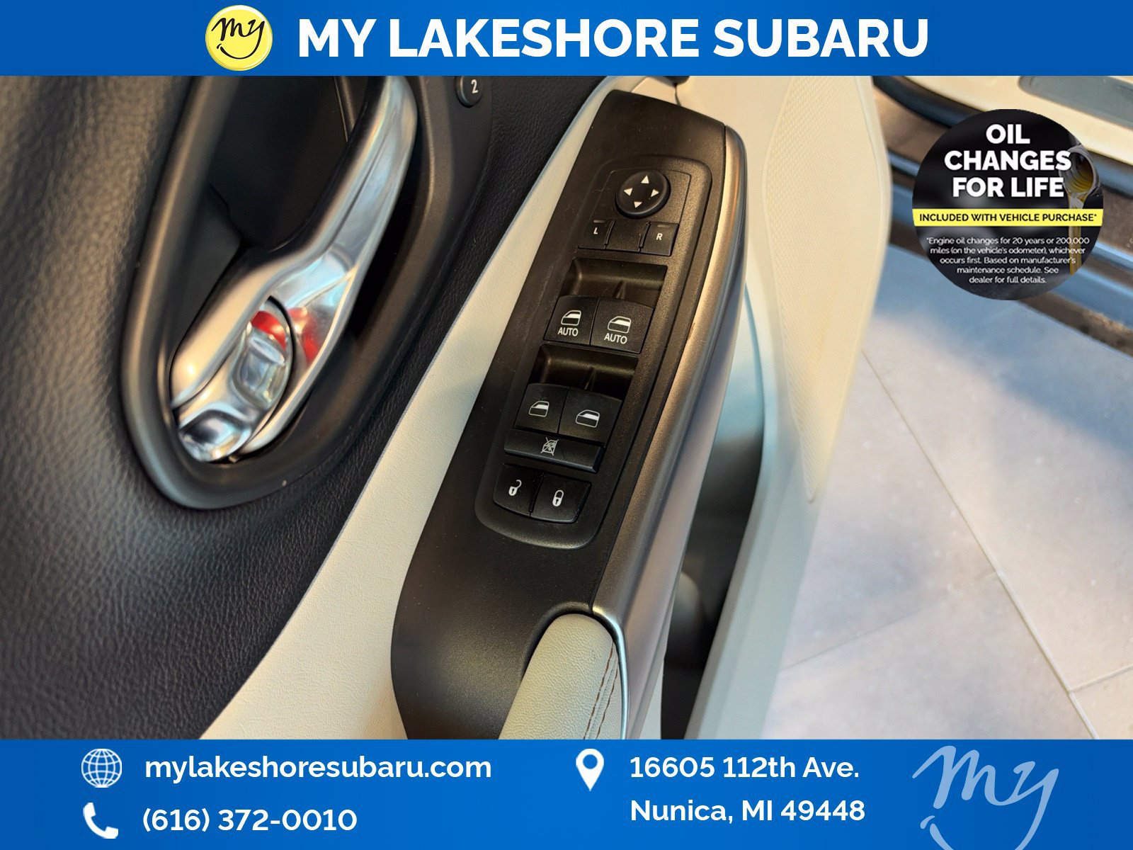 Used 2019 Jeep Cherokee Limited w/ Luxury Group AWD/4WD image 17