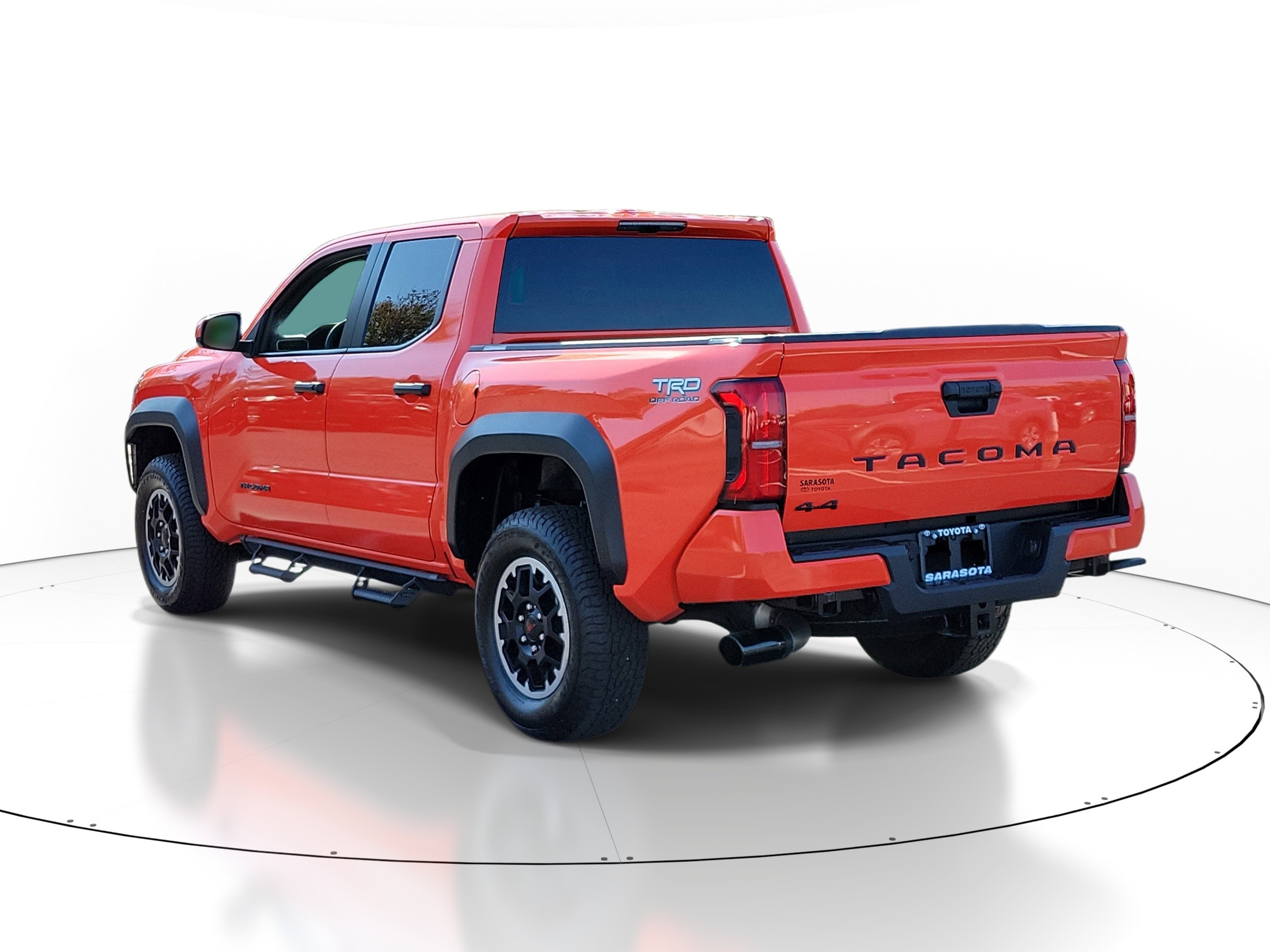 Used 2024 Toyota Tacoma TRD Off-Road image 4