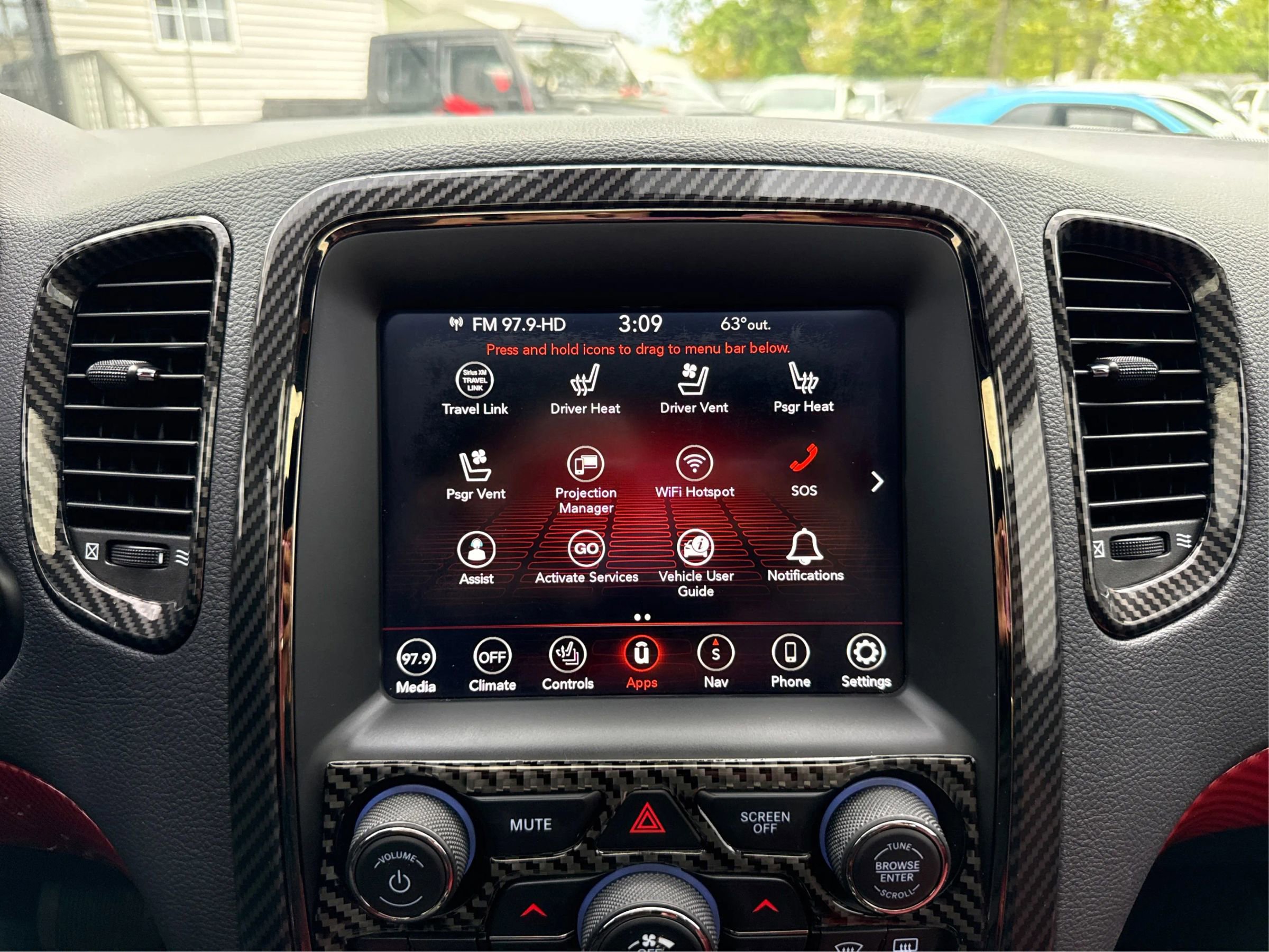 Used 2020 Dodge Durango R/T w/ Technology Group AWD/4WD image 13