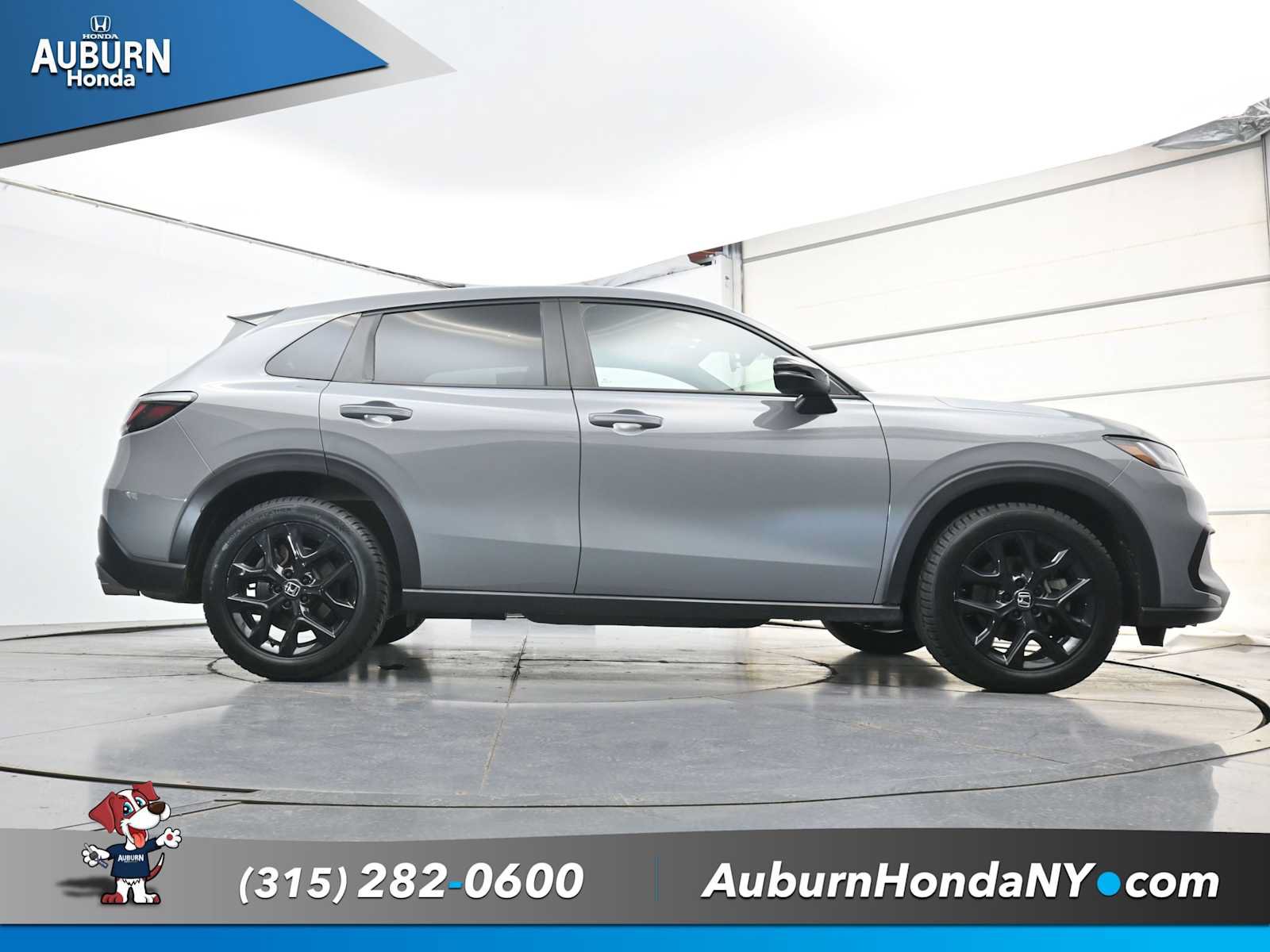 Used 2025 Honda HR-V Sport image 26