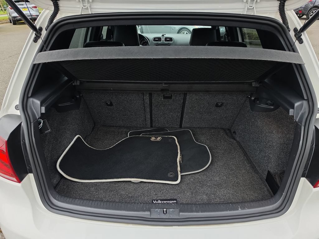 Used 2013 Volkswagen Golf R 4-Door AWD/4WD image 29