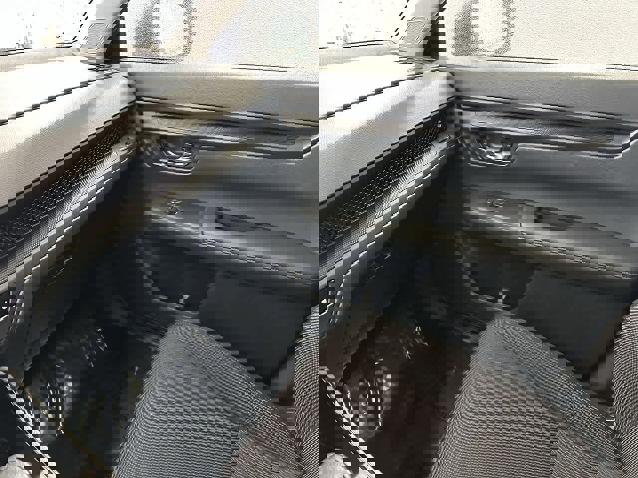 Used 2024 Honda CR-V EX image 23