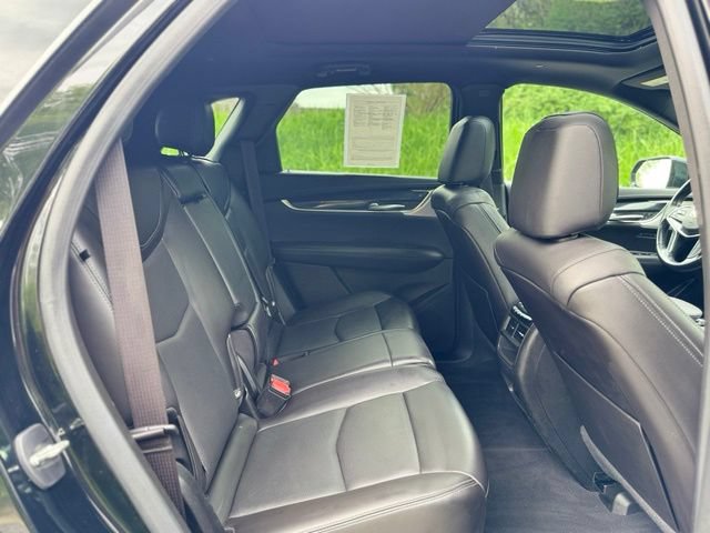 Used 2023 Cadillac XT5 Premium Luxury AWD/4WD image 17