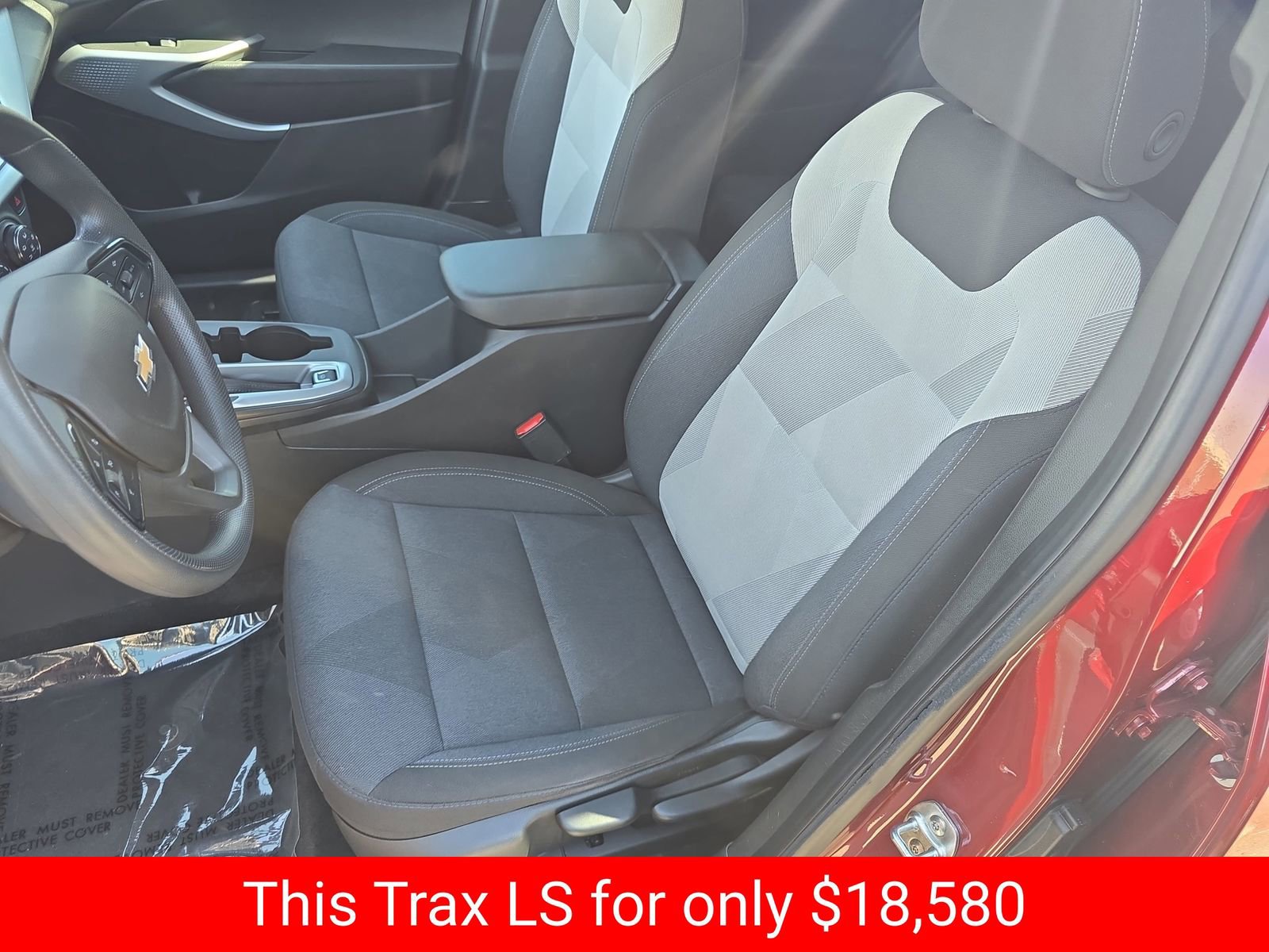 Used 2024 Chevrolet Trax LS image 20