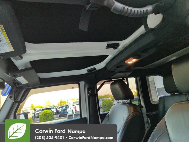 Used 2018 Jeep Wrangler Unlimited Sahara w/ Max Tow Package AWD/4WD image 22
