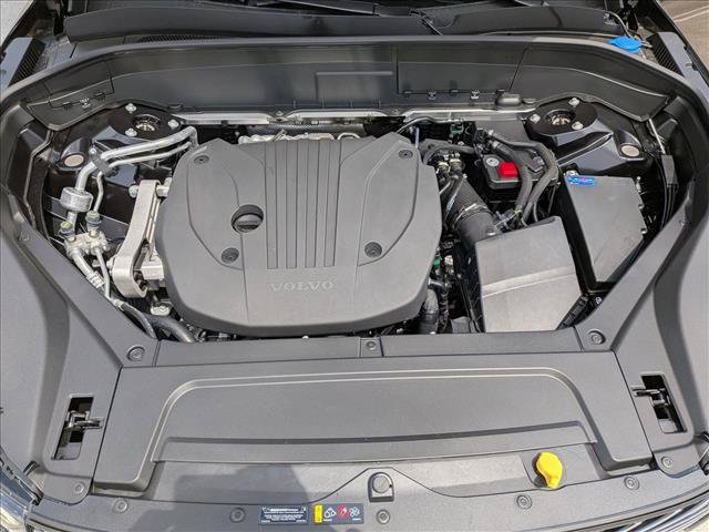 New 2026 Volvo XC90 B5 Plus w/ Protection Package AWD/4WD image 19