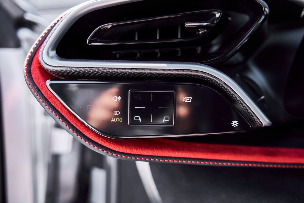 Used 2022 Ferrari 296 GTB image 52