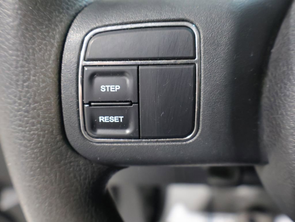 Used 2011 Jeep Liberty Sport AWD/4WD image 28