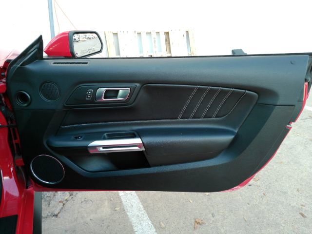 Used 2023 Ford Mustang Premium image 25