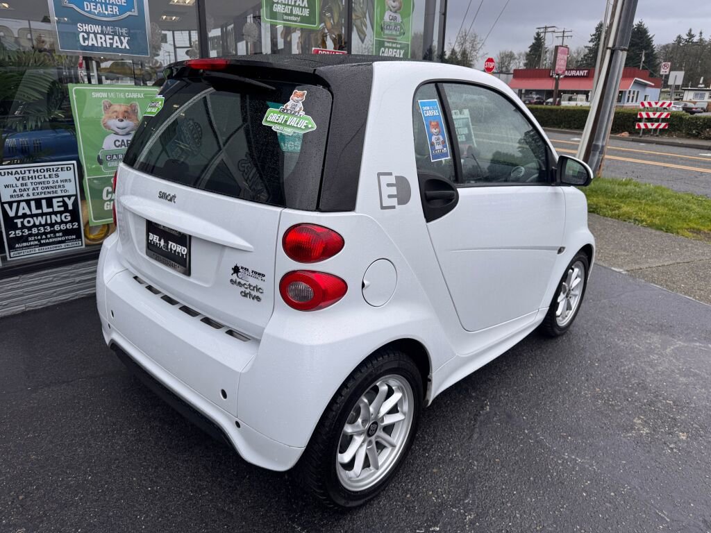 Used 2016 smart fortwo electric drive RWD image 7