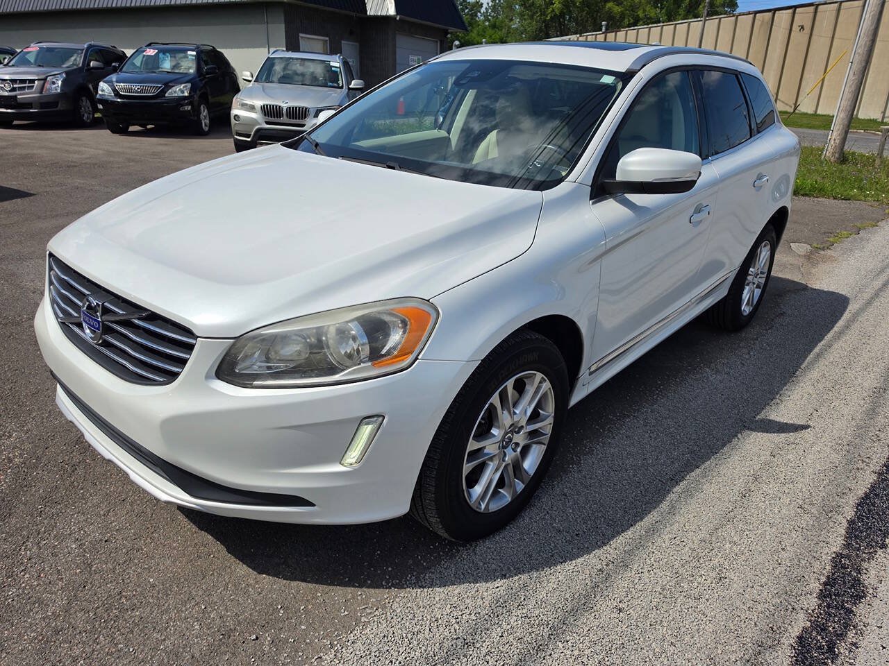 Used 2015 Volvo XC60 T5 AWD/4WD image 18