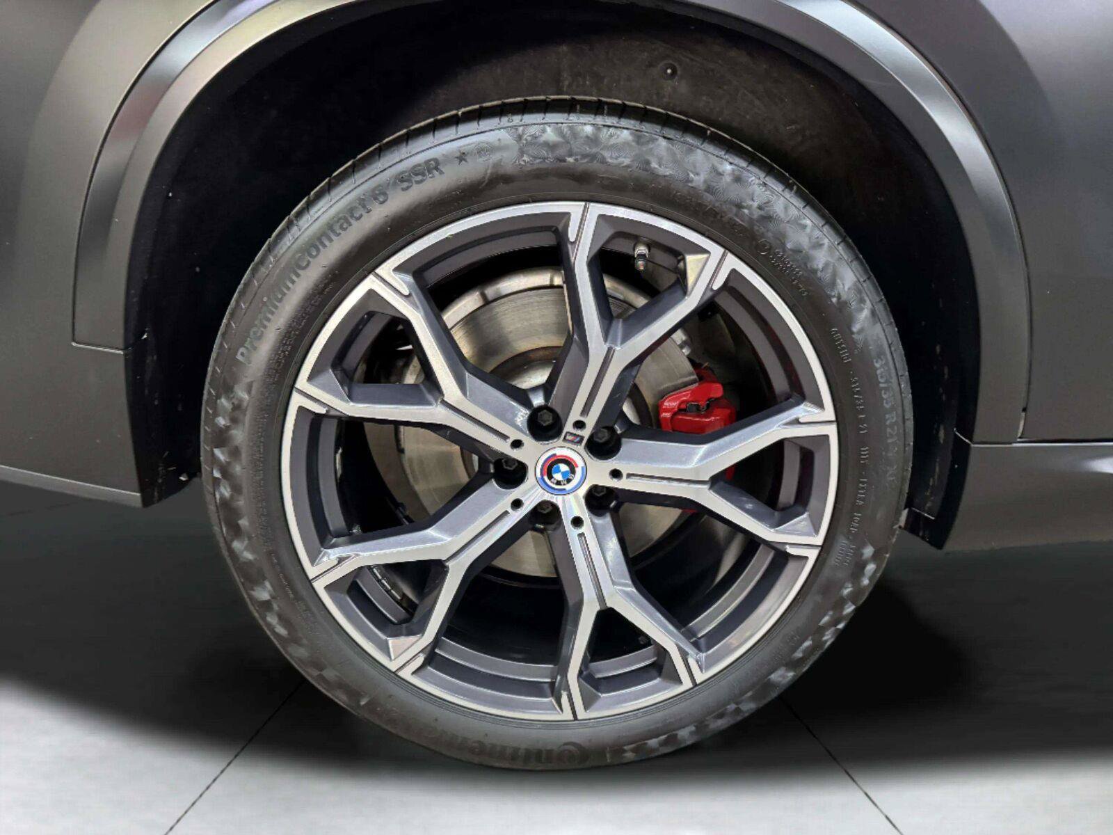 Used 2023 BMW X5 M50i w/ Executive Package AWD/4WD image 70