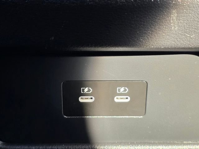 Used 2024 Nissan Rogue SV image 25