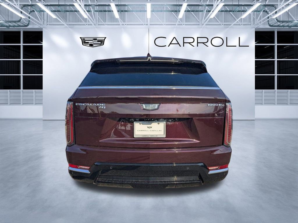 New 2025 Cadillac Escalade IQ Luxury 1 w/ Smart Trailering package image 4