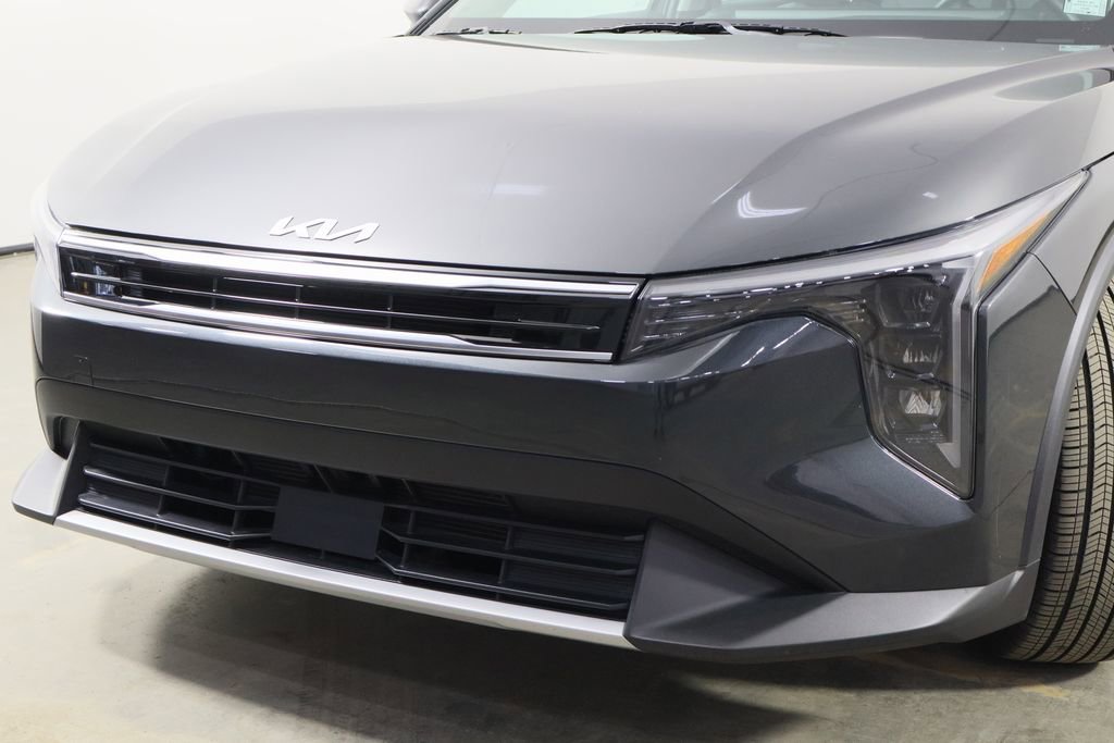 Used 2025 Kia K4 EX image 38