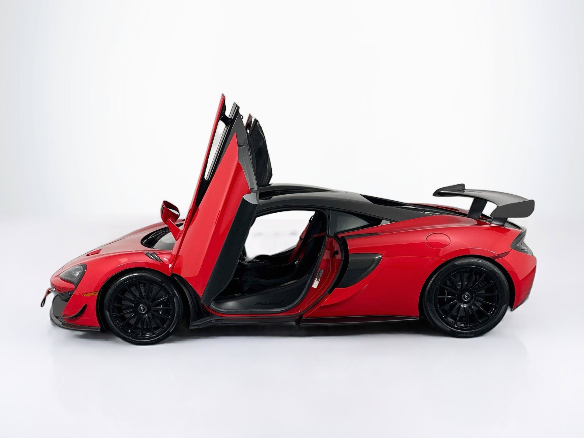 Used 2020 McLaren 620R RWD image 50