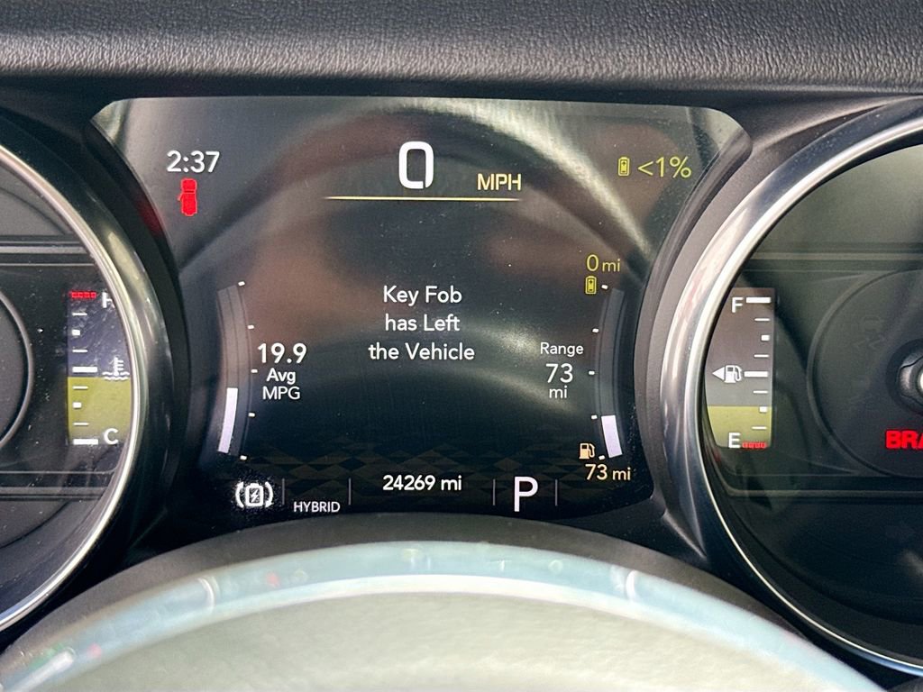 Used 2023 Jeep Wrangler Unlimited Sahara w/ Cold Weather Group image 13